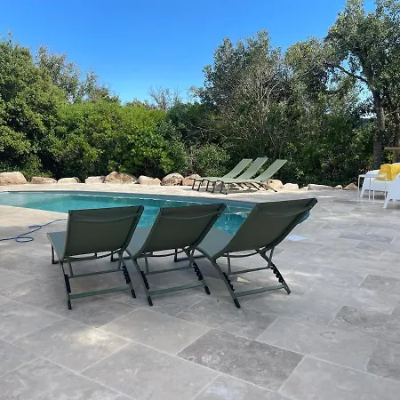 Vecchio, Calme Avec Piscine Villa *