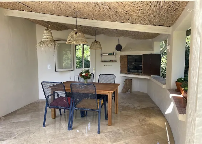 Vecchio, Calme Avec Piscine Porto-Vecchio (Corsica)