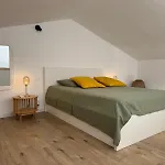 Vecchio, Calme Avec Piscine Villa