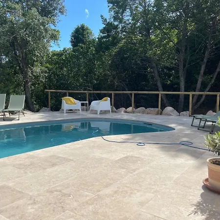 Vecchio, Calme Avec Piscine *