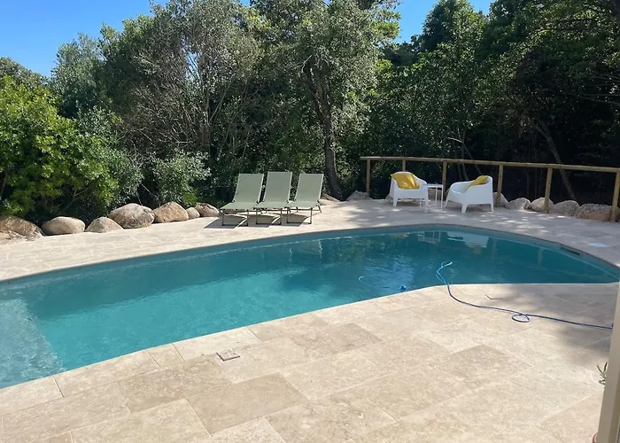 Vecchio, Calme Avec Piscine *