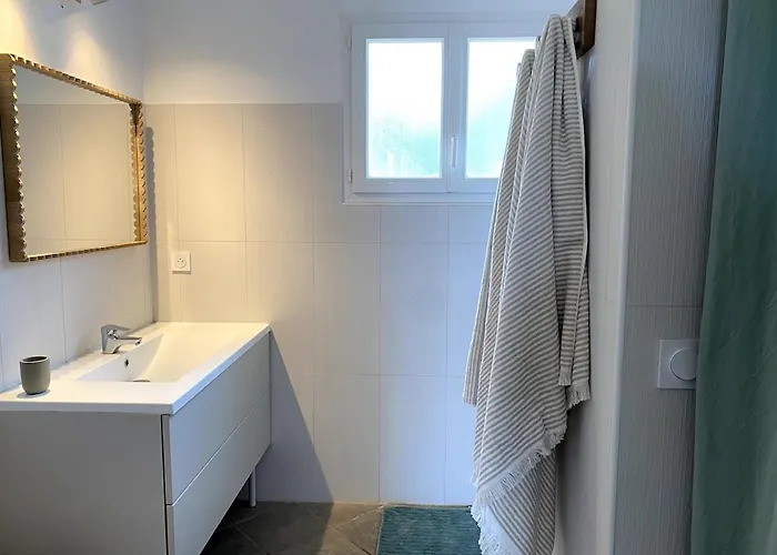 Vecchio, Calme Avec Piscine Villa