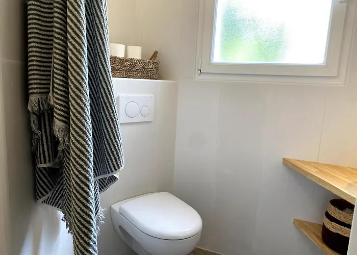 Vecchio, Calme Avec Piscine Villa