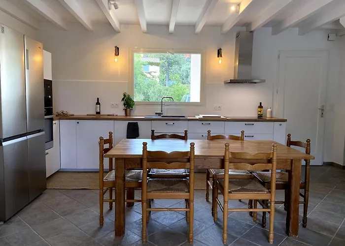 Vecchio, Calme Avec Piscine * Porto-Vecchio (Corsica)