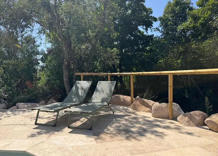 Villa Vecchio, Calme Avec Piscine *